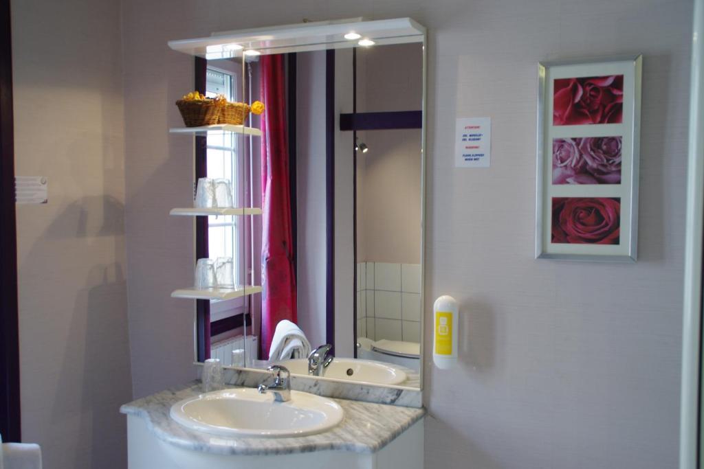 Logis Hotel La Residence, Cognac Centre Δωμάτιο φωτογραφία